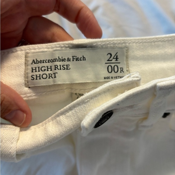 Abercrombie and Fitch bundle of two shorts, high-rise shorts size 00 - Picture 7 of 9